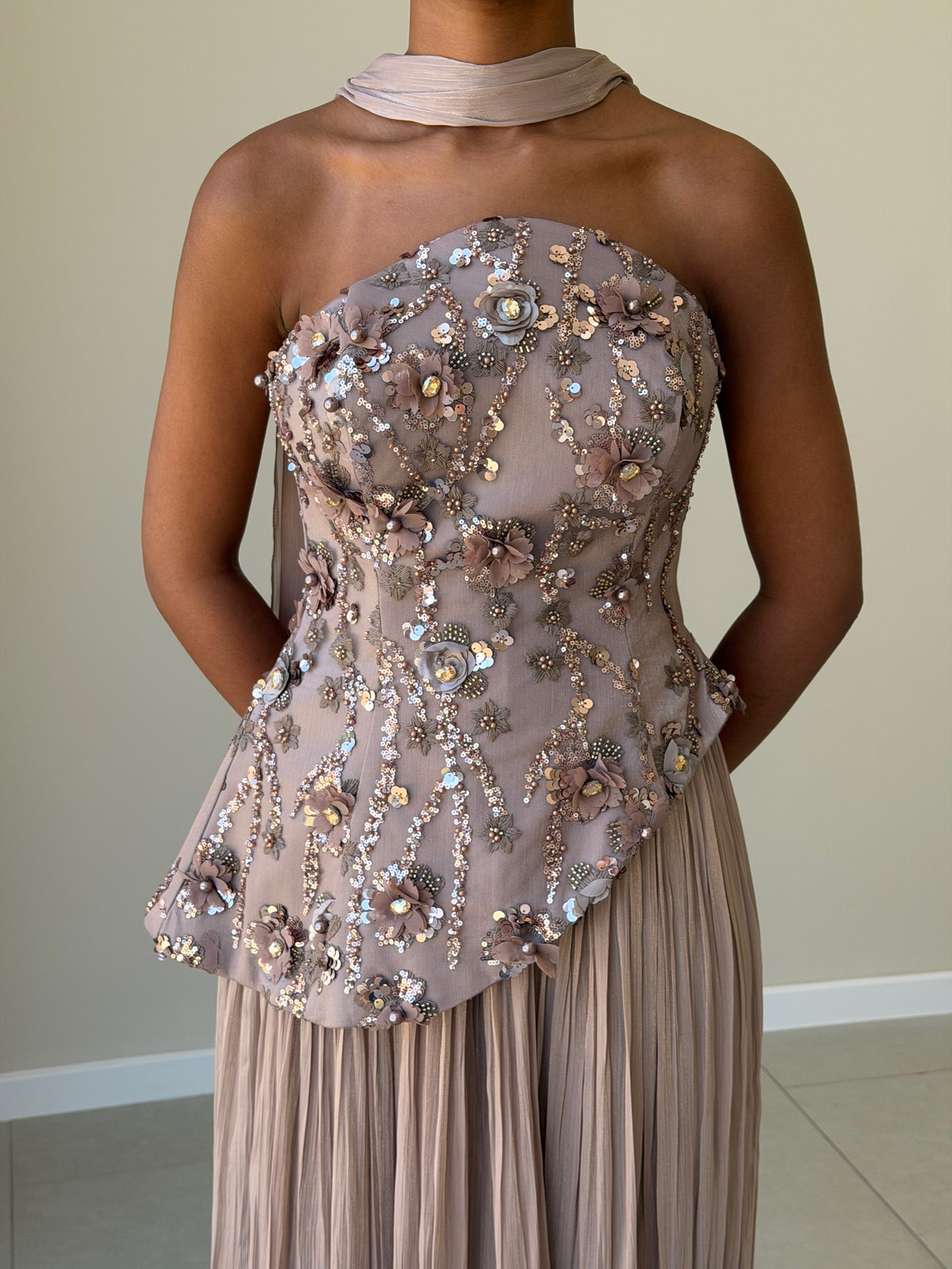 The Floly Dress - Taupe