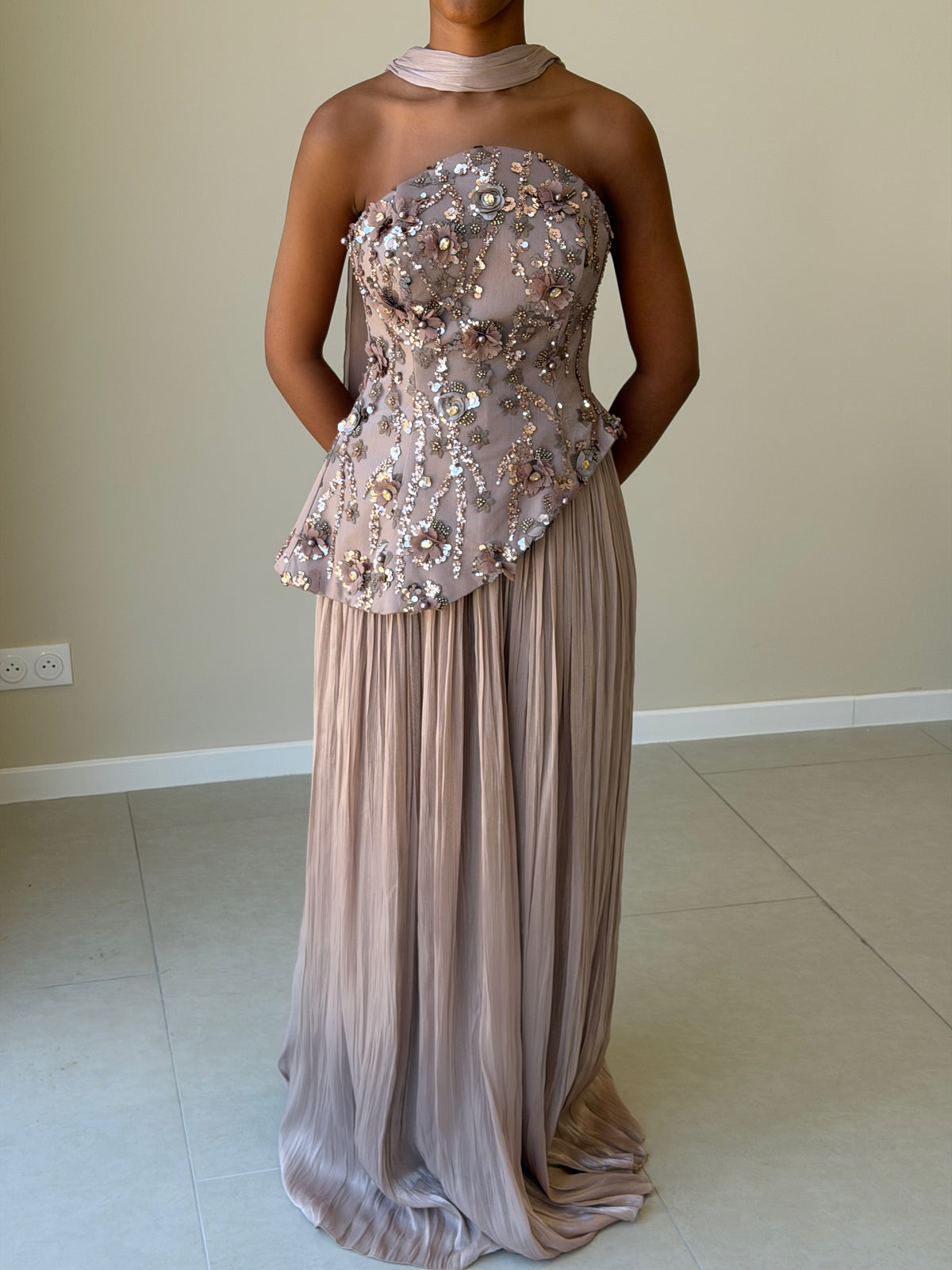 The Floly Dress - Taupe