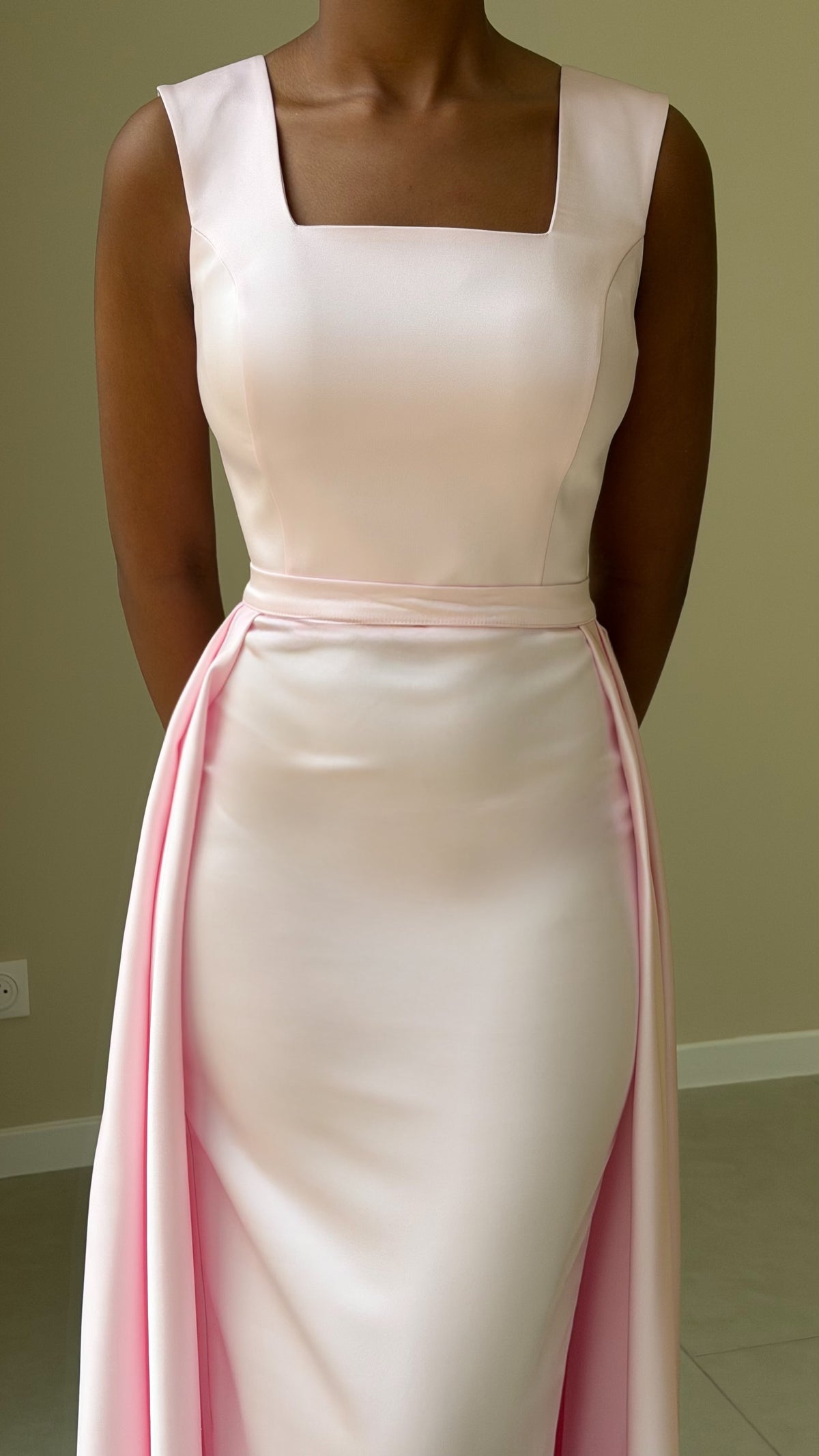 Das Velia-Kleid