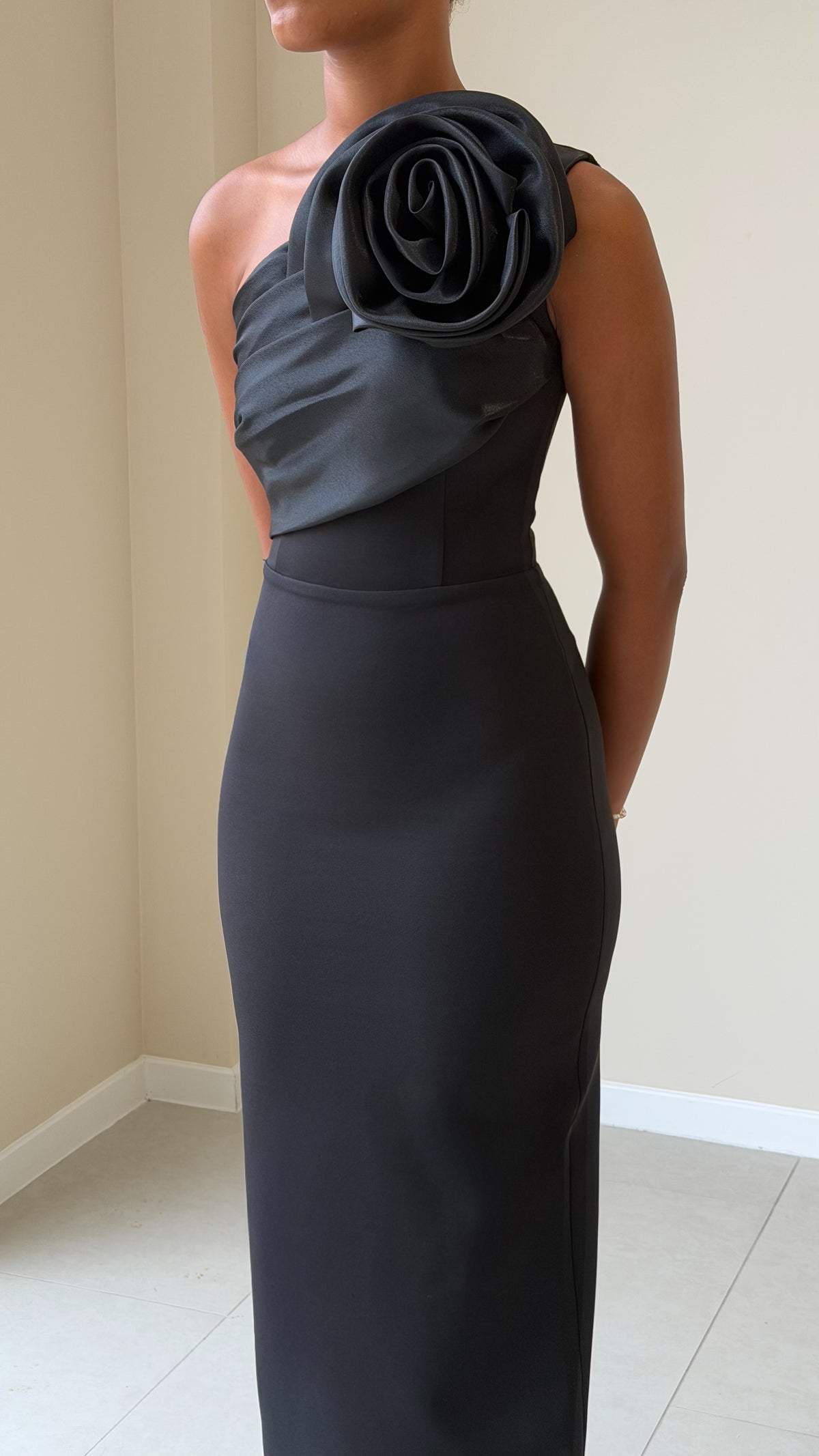 The Solina Dress - Noir