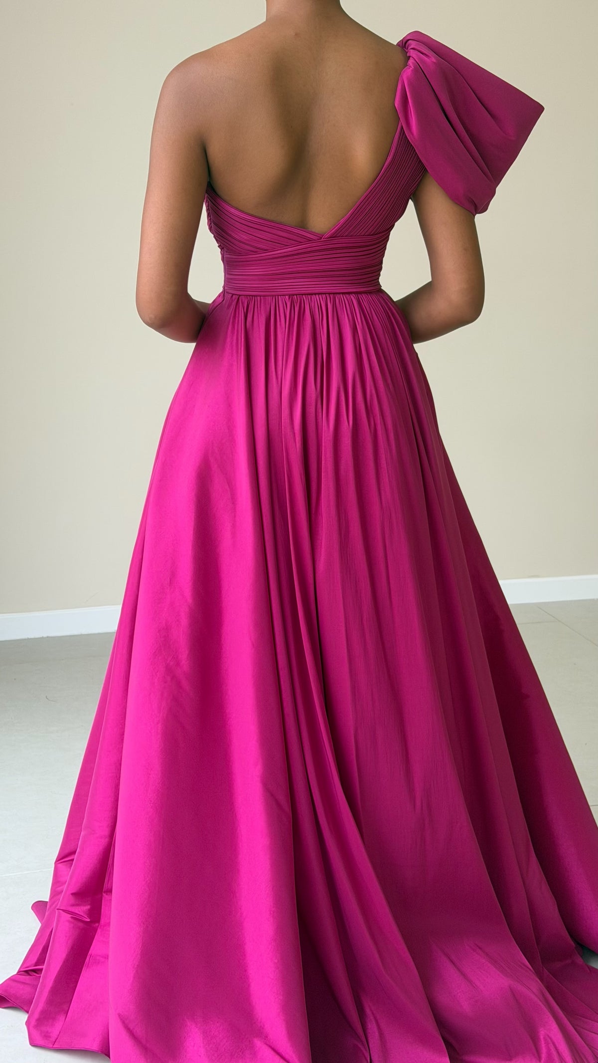 Das Jasmine-Kleid