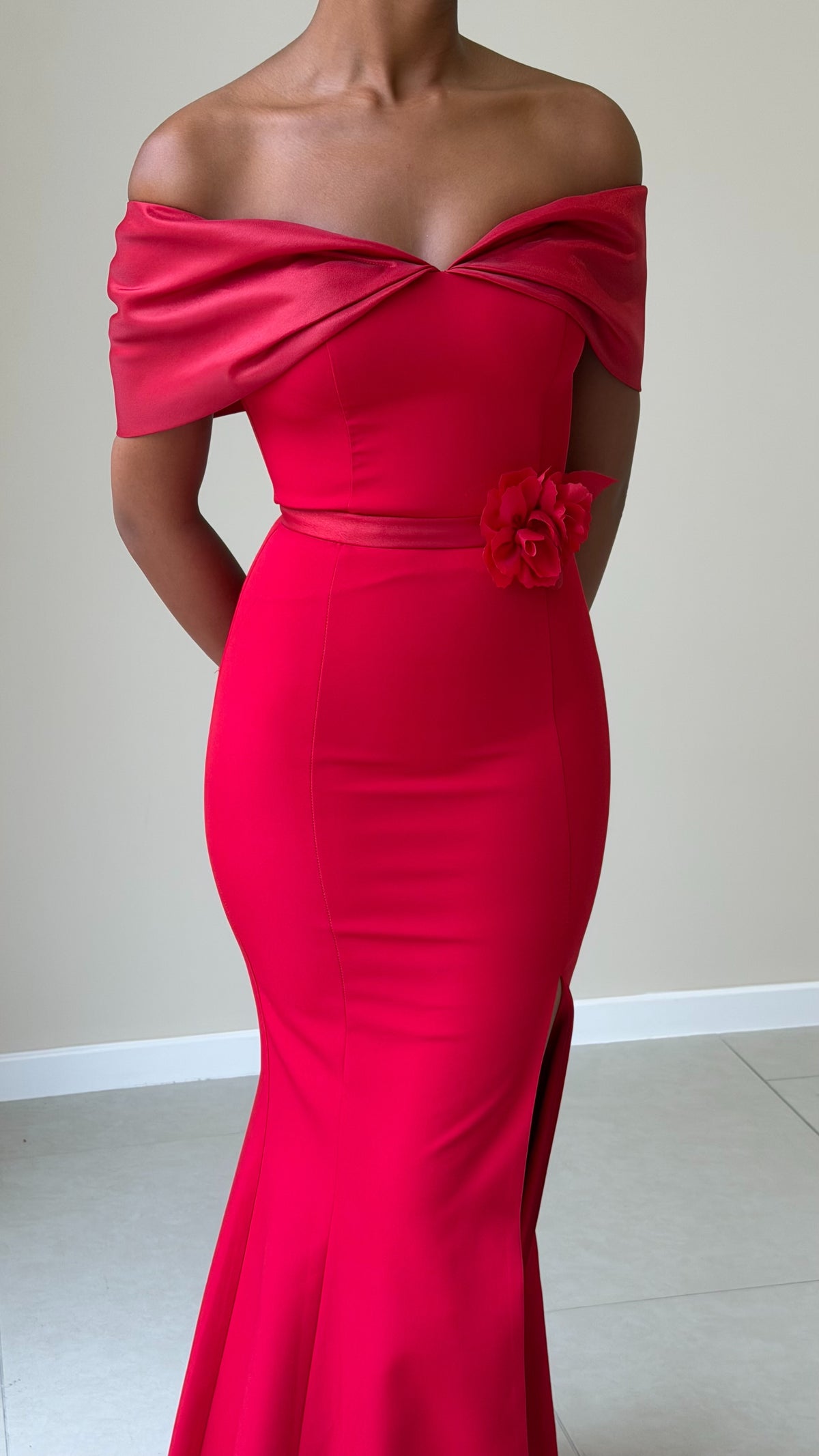 The Ariane Dress - Rouge