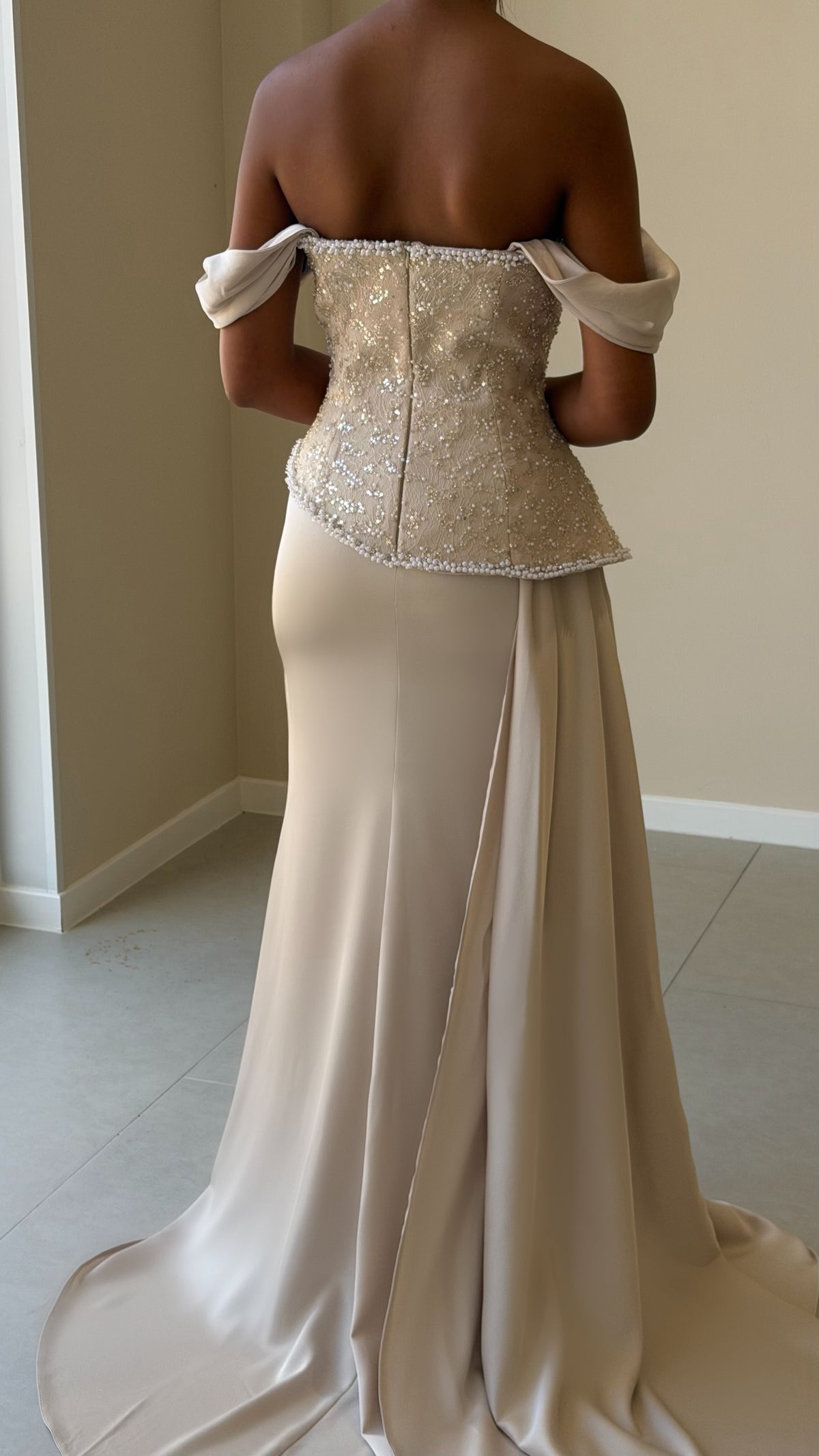 The Naïa Dress - Beige