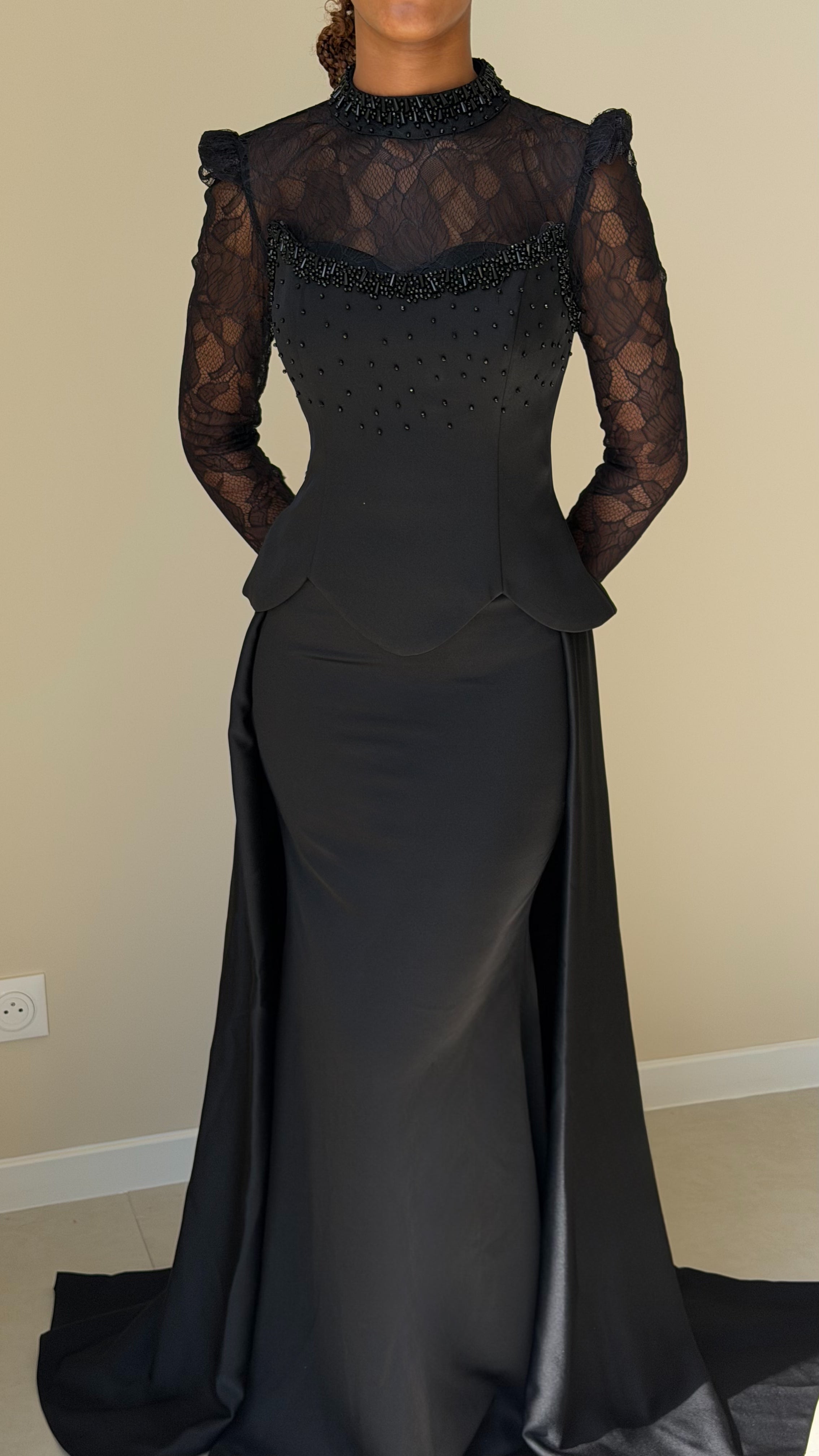 The Nili Dress - Noir