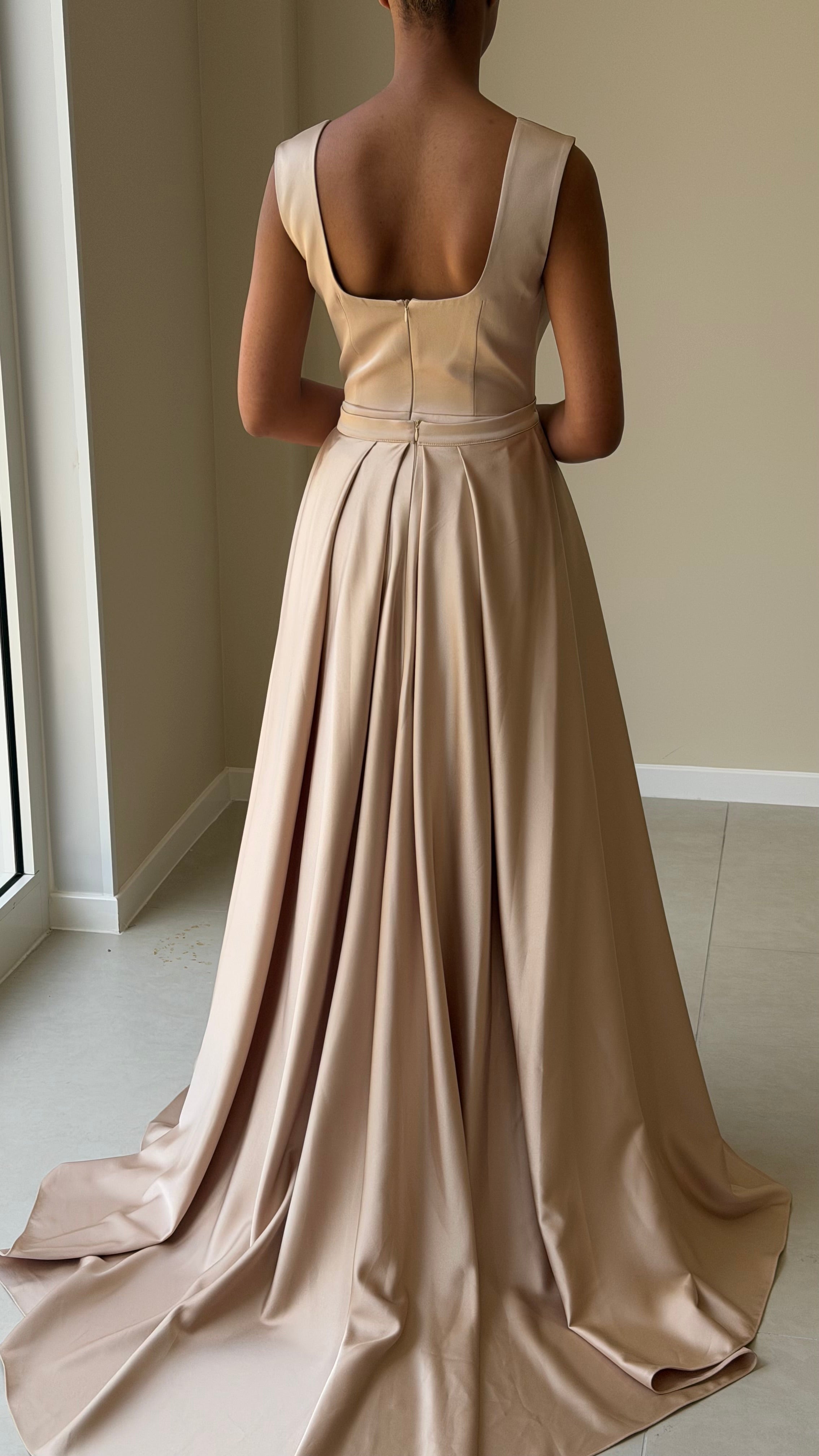 The Velia Dress