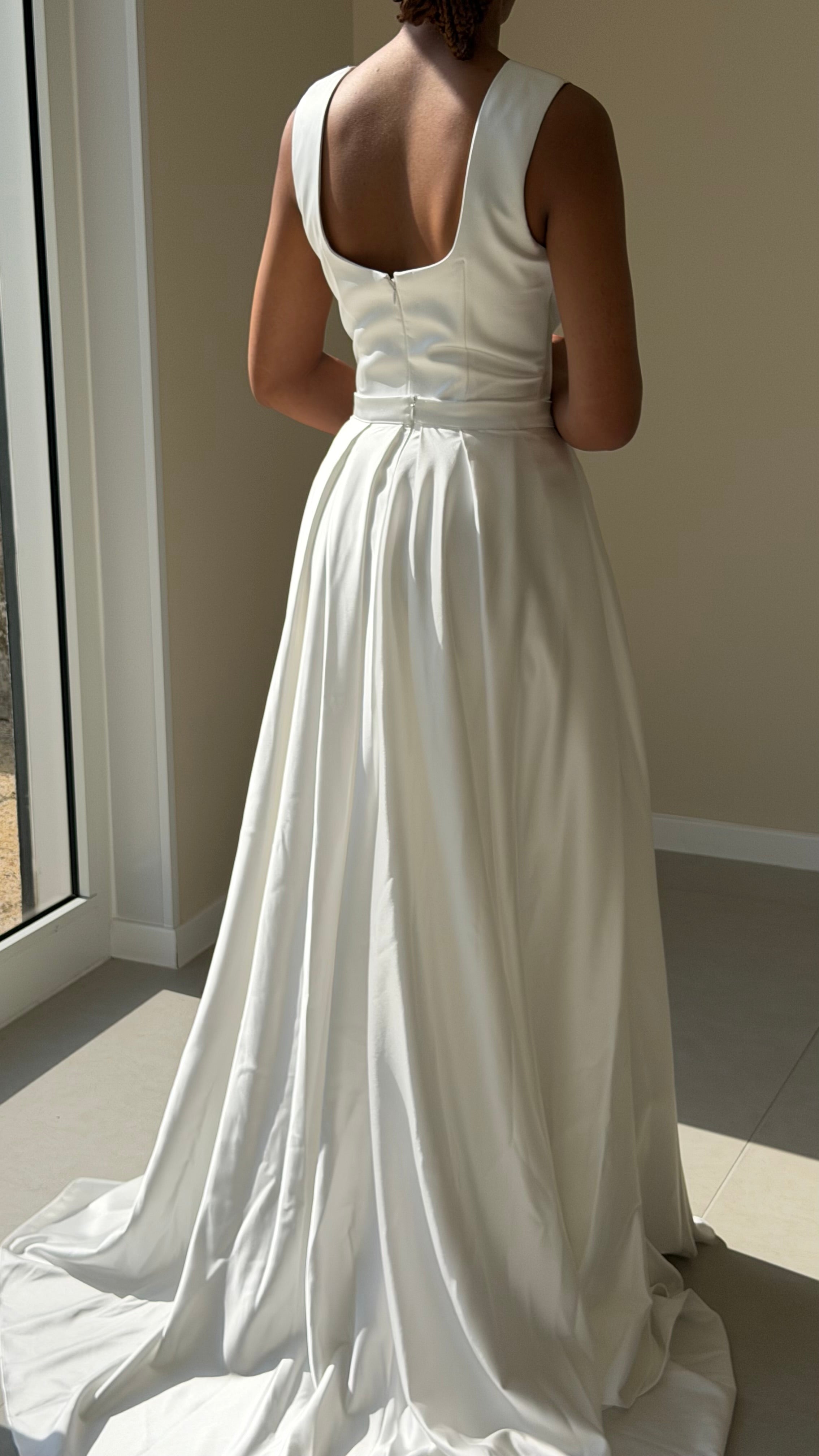 The Velia Dress - Blanc